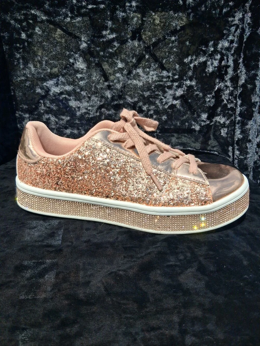 Uubaris Sparkling Glitter Rose Gold Lace Up Fashion Sneakers Size 7.5